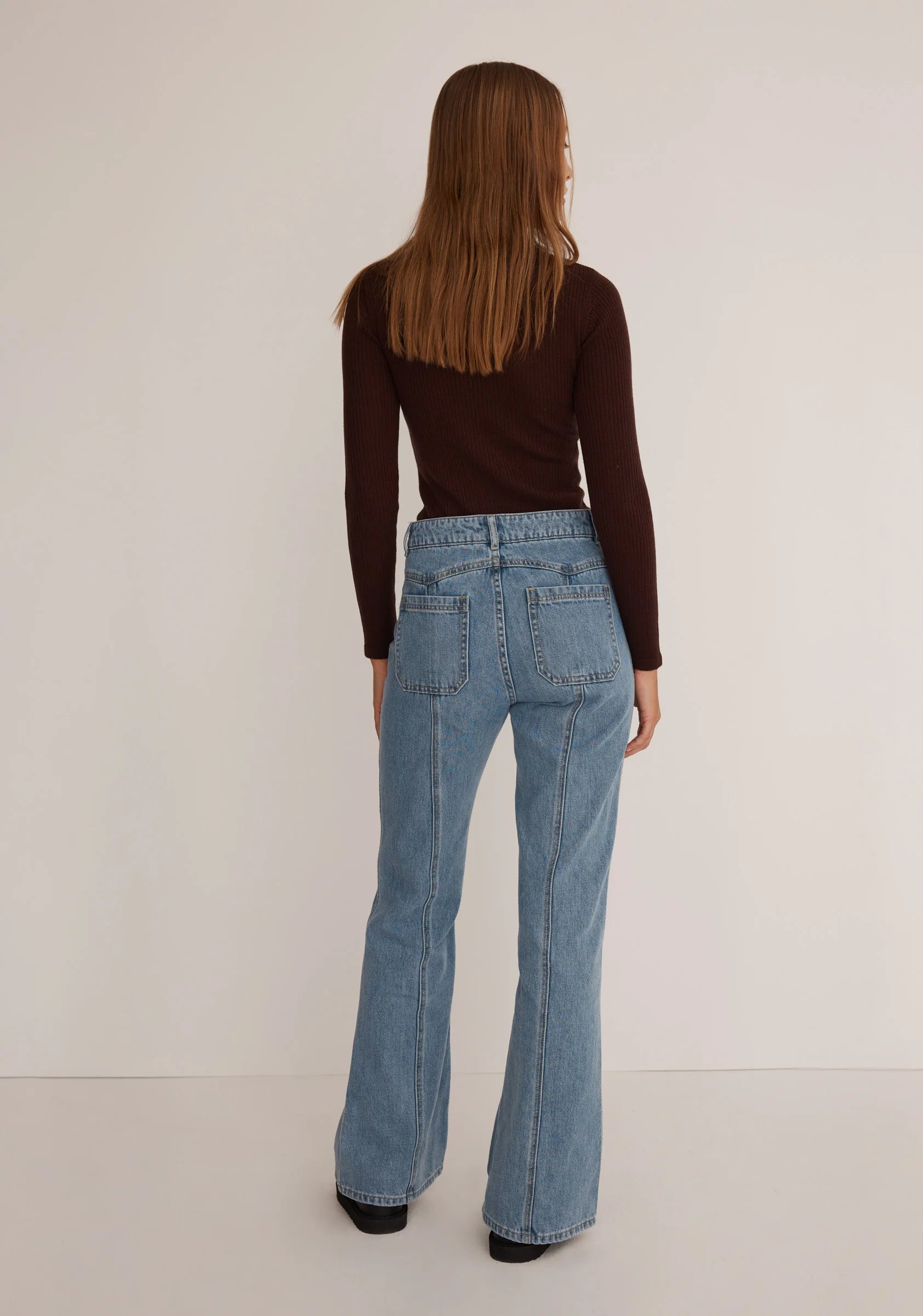 Morrison Morri Merino Rib Round Neck - Chocolate