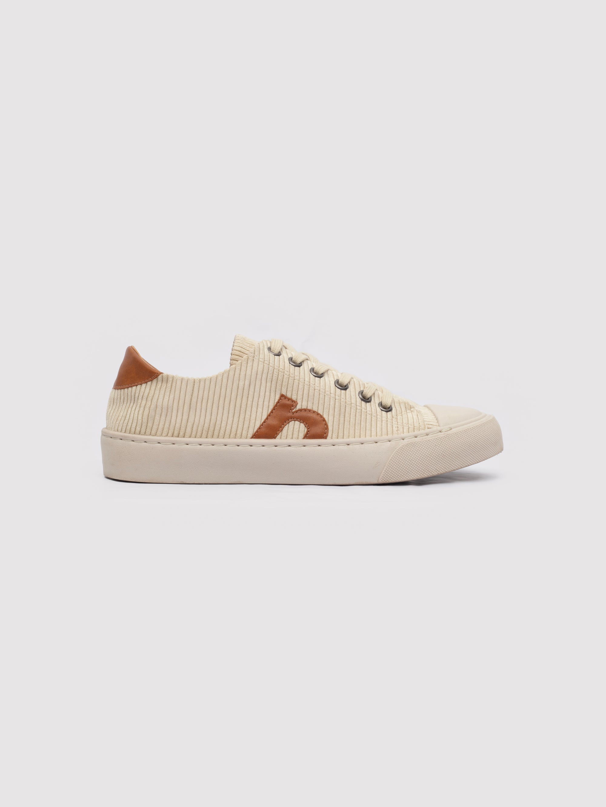 Nice Things Paloma Corduroy Sneaker