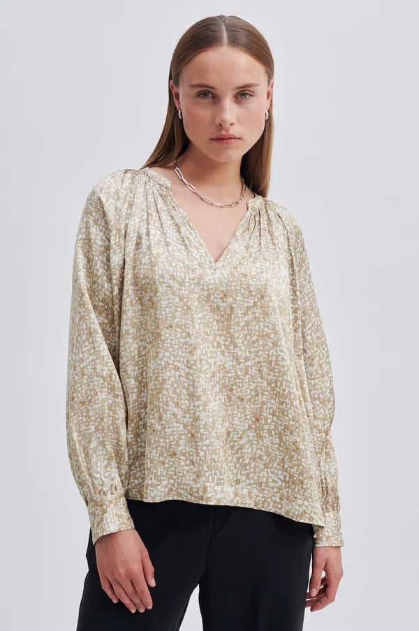 Second Female Tavan Tunic Blouse