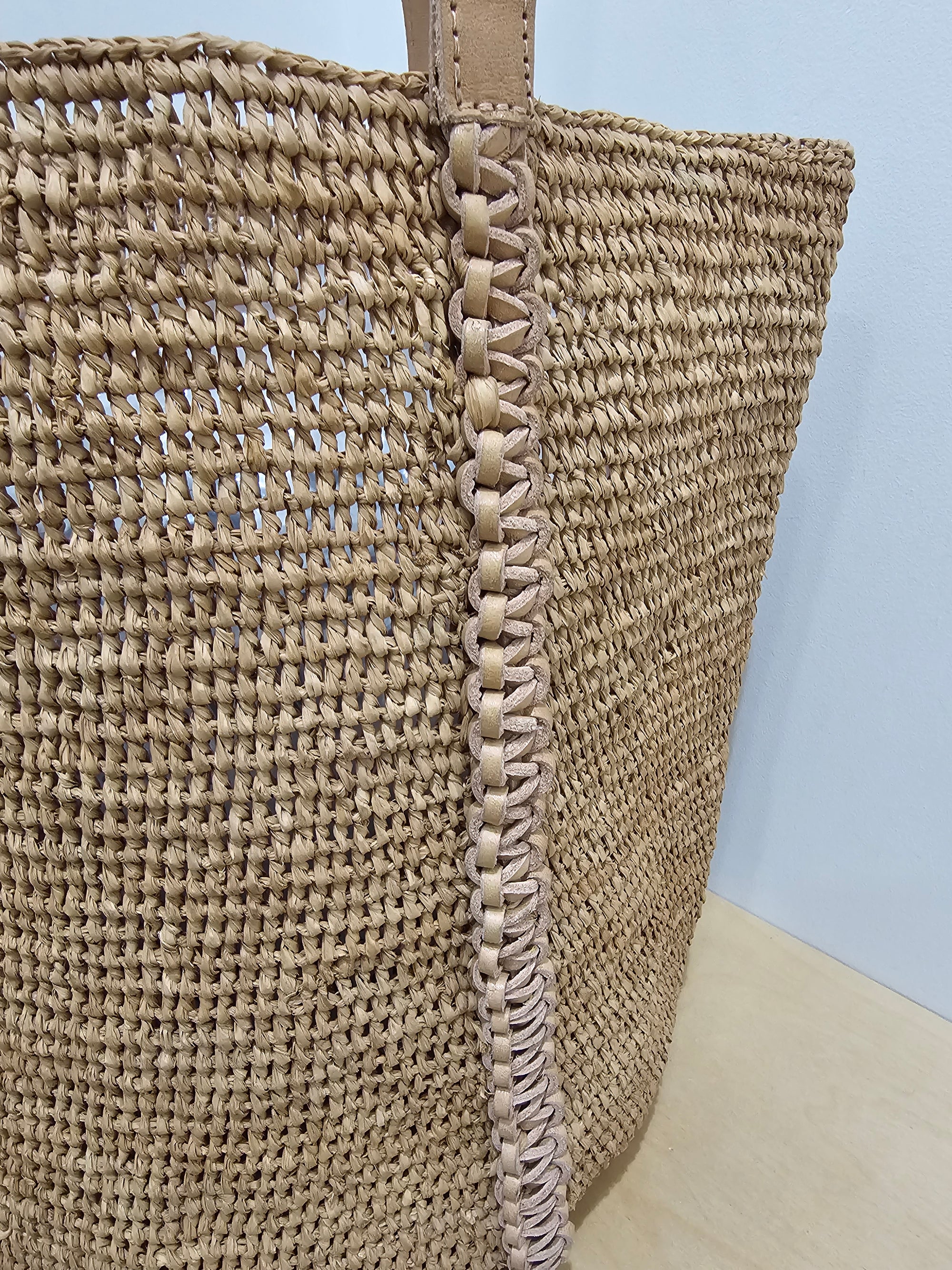 Made in Mada Volana Bag - Tea
