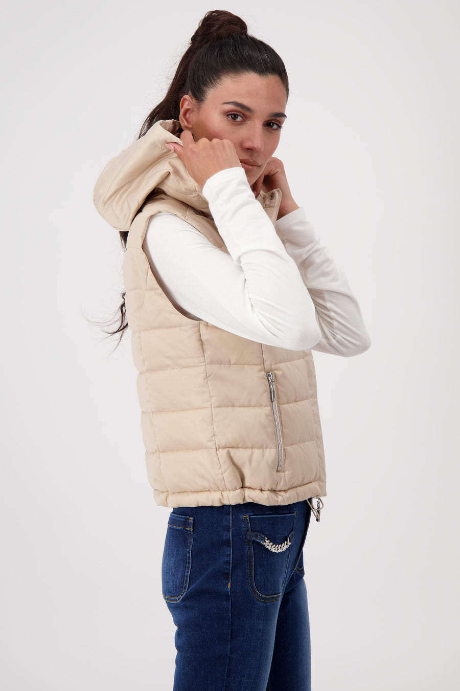 Monari Quilted Knit Tape Vest (Gilet)