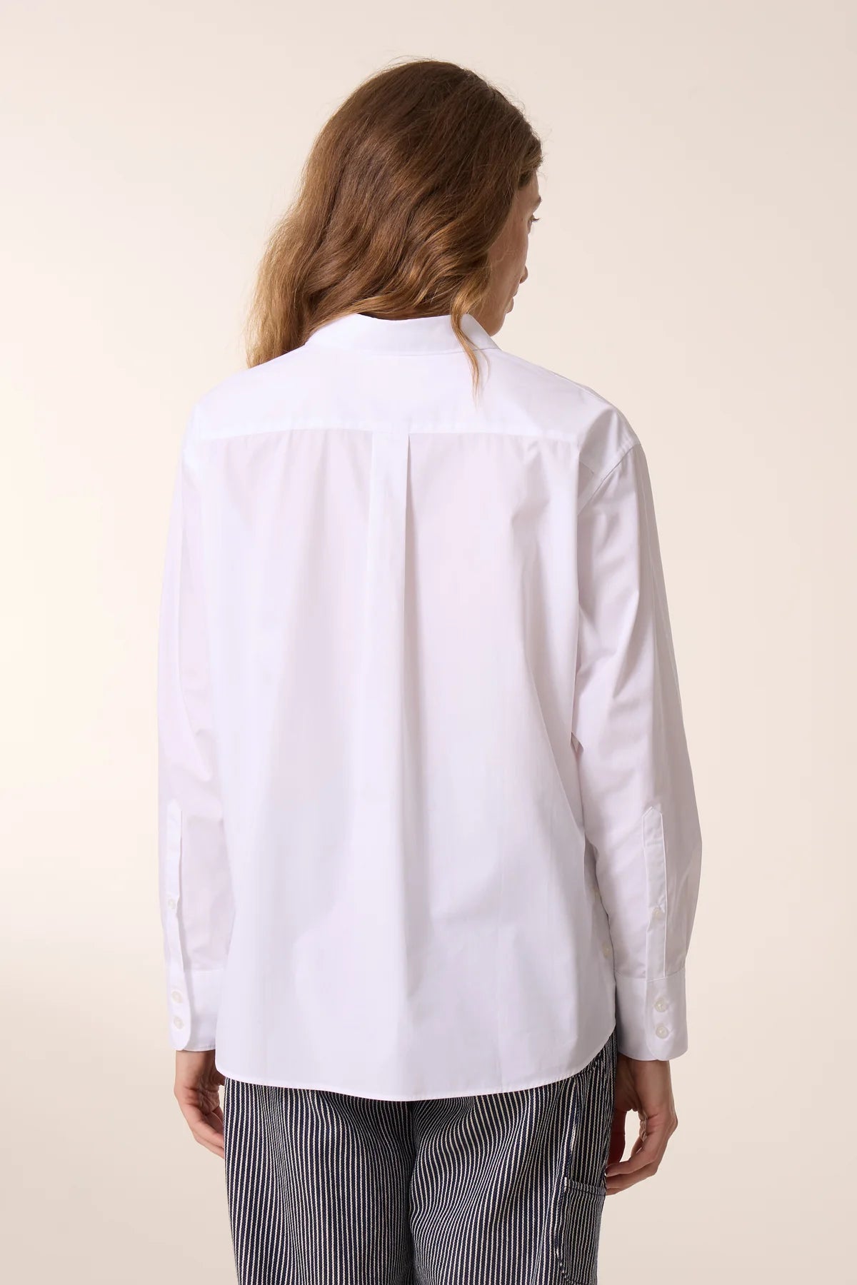 White Cotton Shirt ladies. Model. 