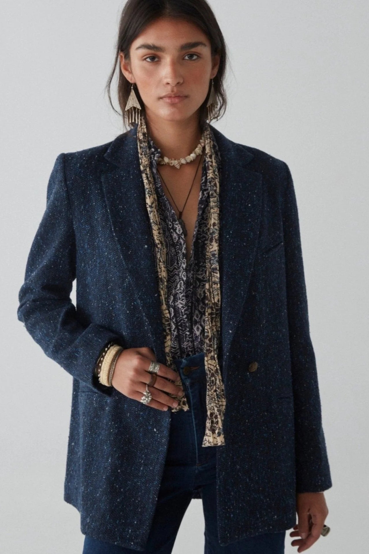 Ink Blue Blazer cut in viscose wool herringbone