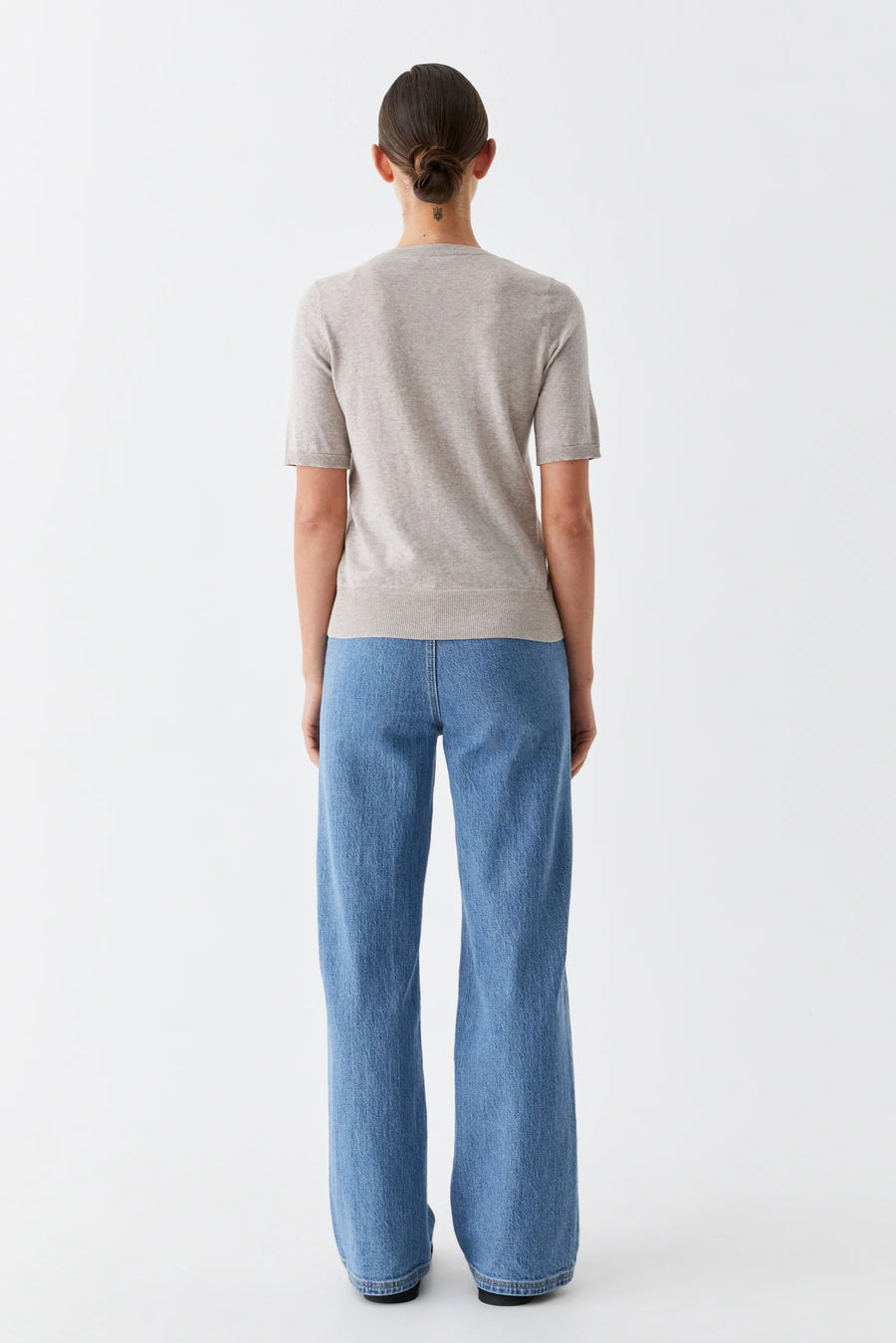 Round Neck Cashmere Cotton Short Sleeve Tee in Oatmeal. 