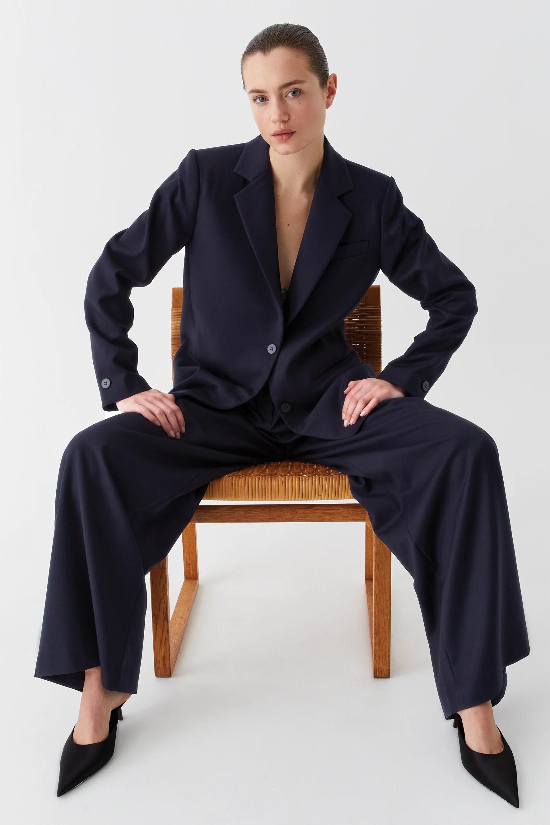 Wide leg full length trouser in Navy with front pleat.  