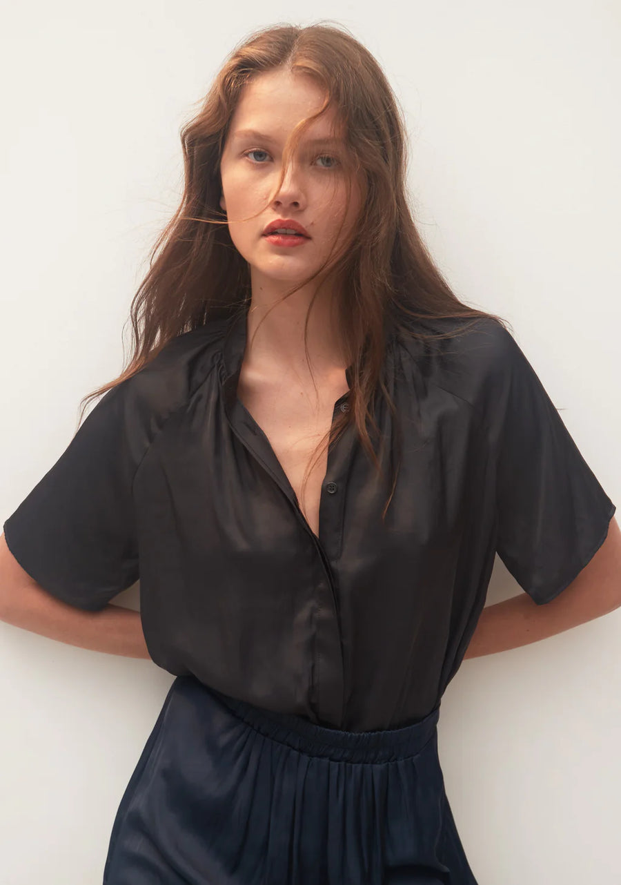 Morrison Ruby black blouse