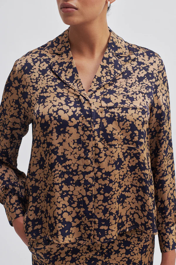 Second Female Vincent Shirt