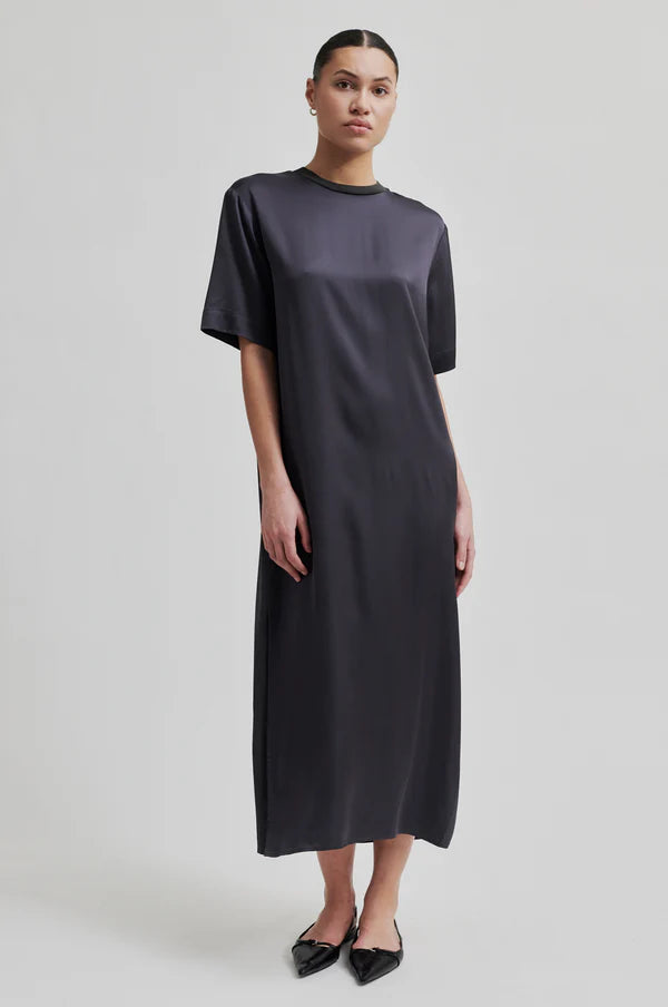Black silky midi dress with short sleeves. 