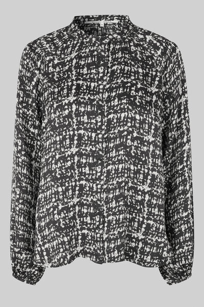Long Sleeve shirt with round neckline and all over monochrome print. 