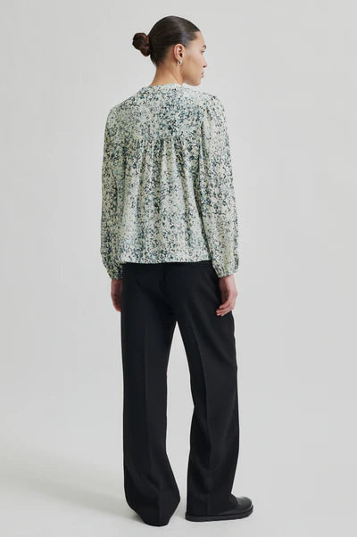 Long sleeve floral print blouse with Mandarin collar 