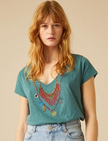 Leon & Harper Tonton Afrika Necklace Tee