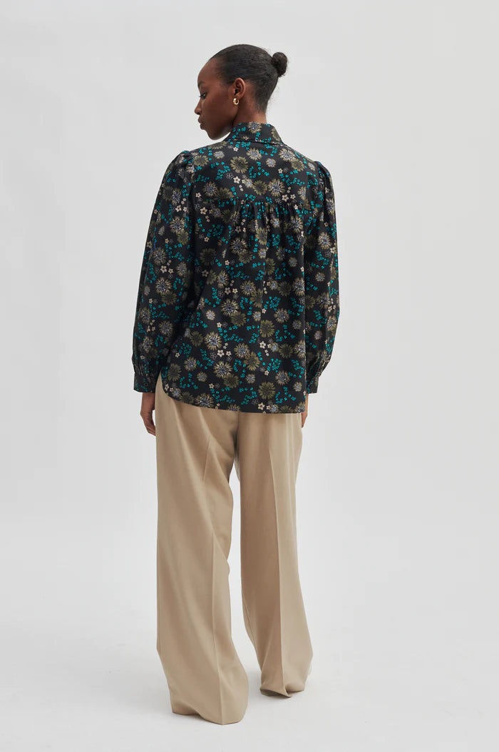 Second Female Gaze Blouse